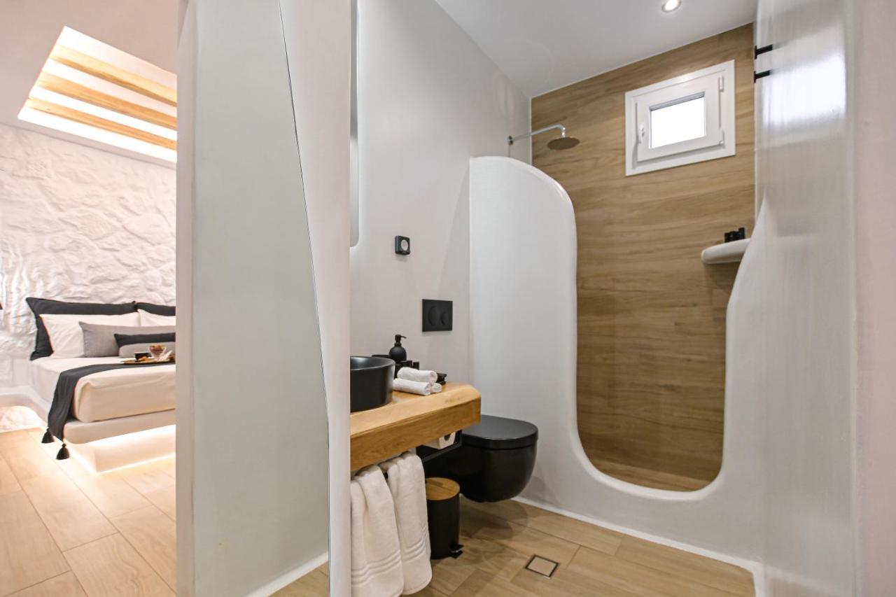 Mythos Luxury Suite Naxos City Exterior photo